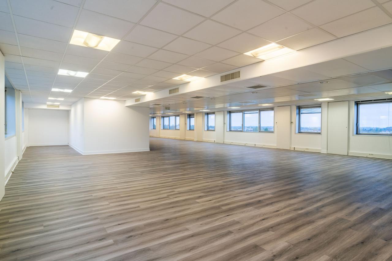 Bureau Noisy-le-Grand 2889m² Location bureau Noisy-le-Grand Seine-Saint-Denis OLBUR2106797 6